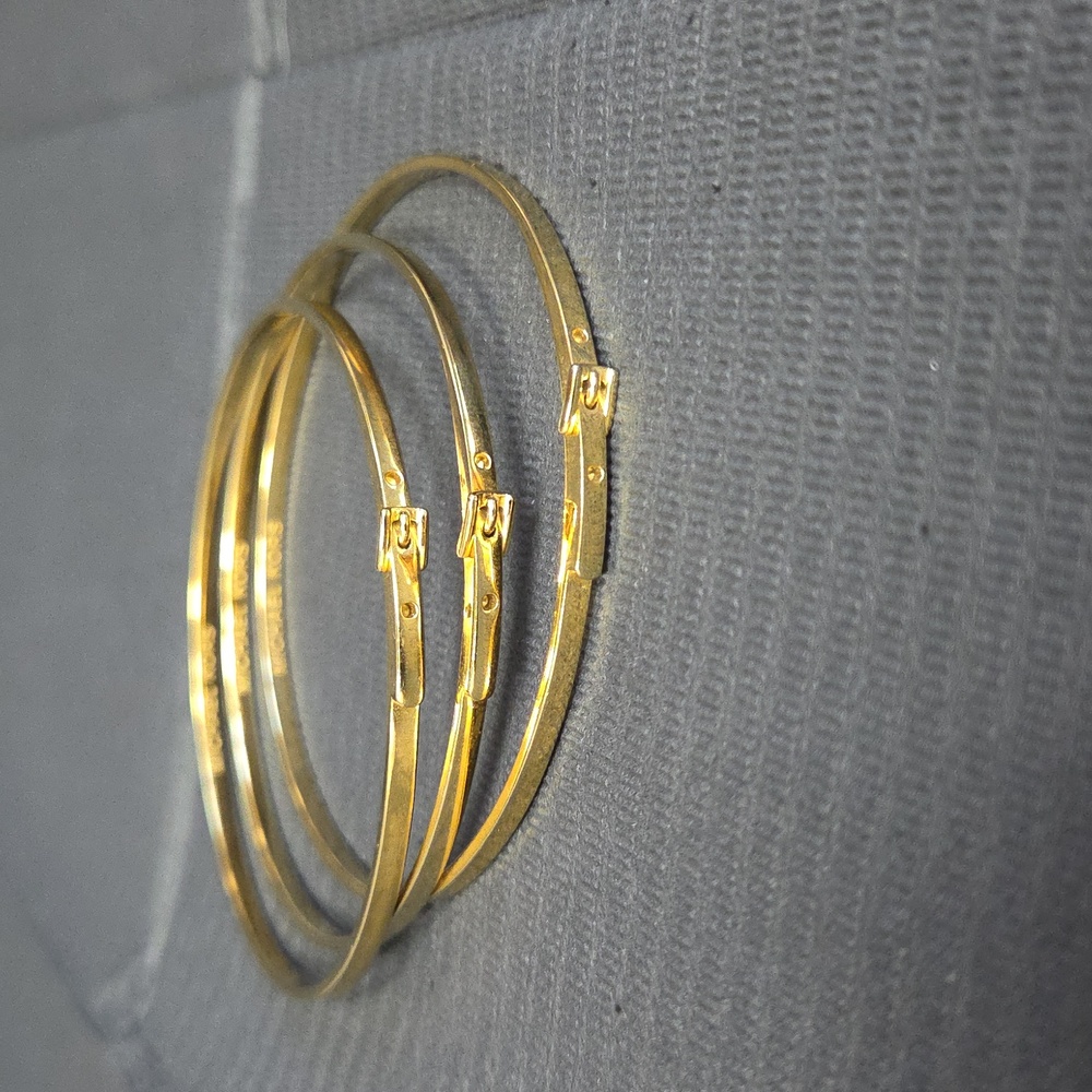 NEW MICHAEL KORS YELLOW GOLD TONE SET OF 3 BELT BUCKLE BANGLE BRACELETS